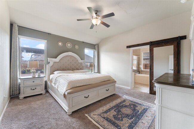 Building Photo - 6207 Rosehill Harvest Loop