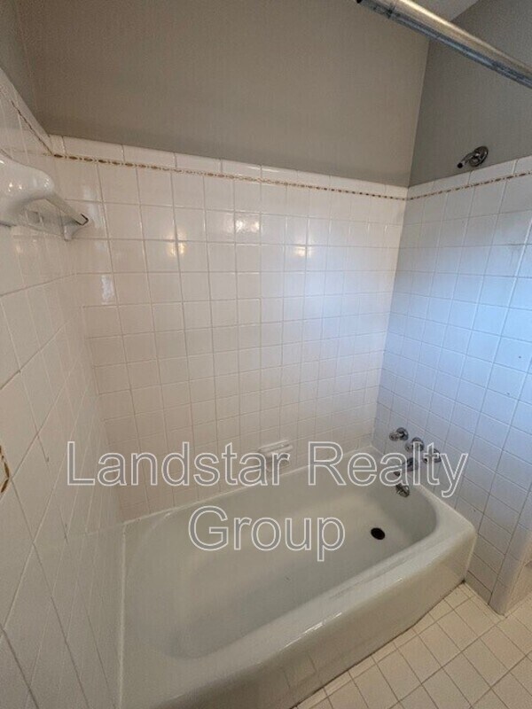 Building Photo - 3533 Leith Ln