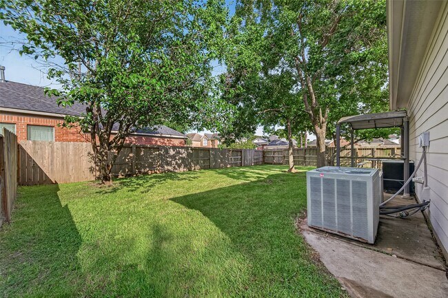 Building Photo - 14402 Barker Pelican Ct