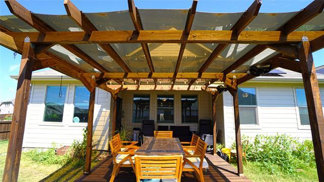 Building Photo - 733 Alden Dr