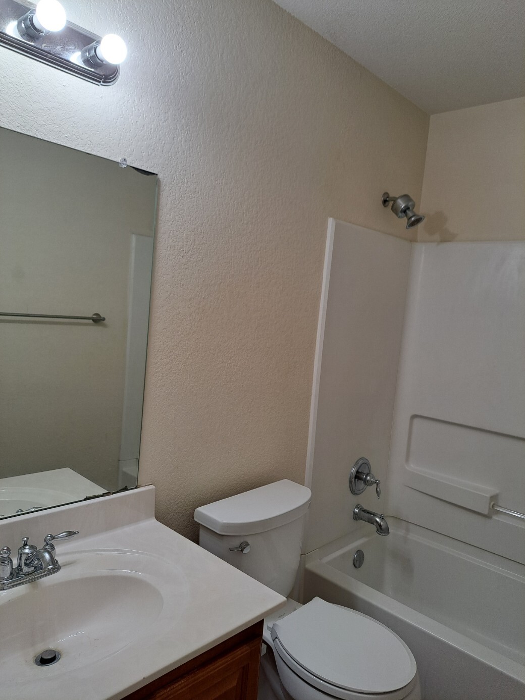 Building Photo - 829 Kachina Loop