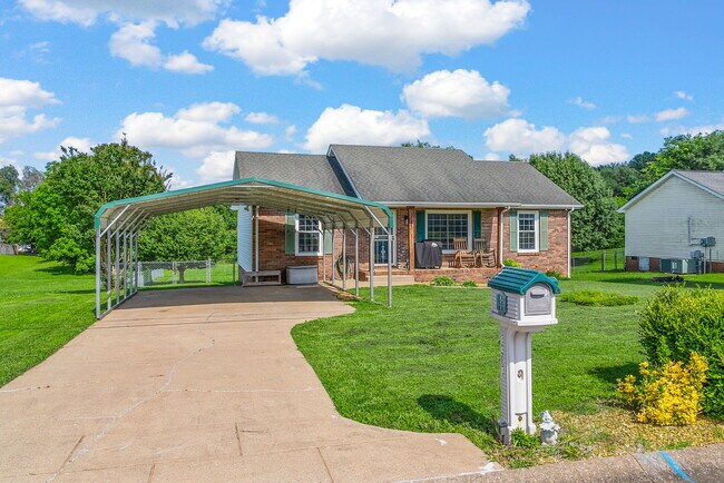 Building Photo - 1307 Chucker Dr