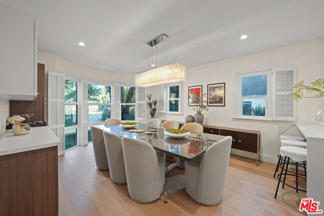 Building Photo - 665 McCadden Pl