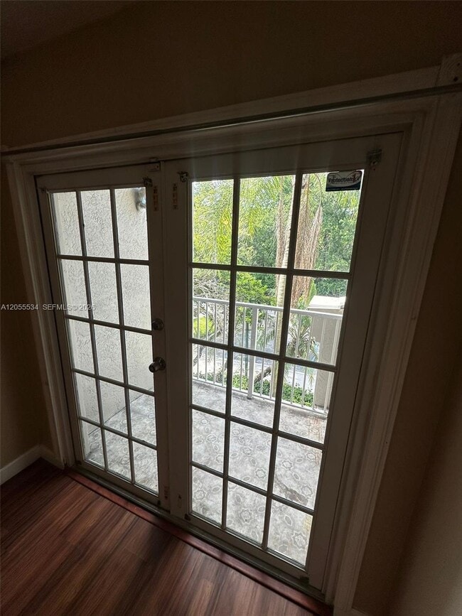 Building Photo - 5035 Wiles Rd