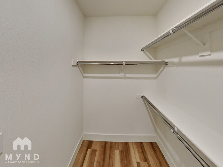 Building Photo - 4080 Linden St