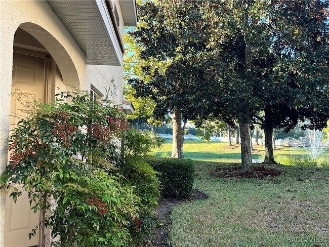 Building Photo - 1674 W Spring Meadow Loop