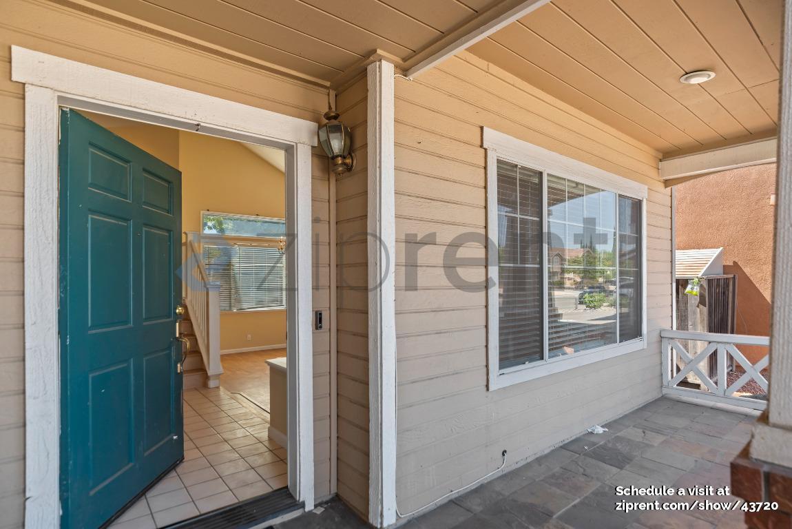 Building Photo - 2341 Whitetail Dr