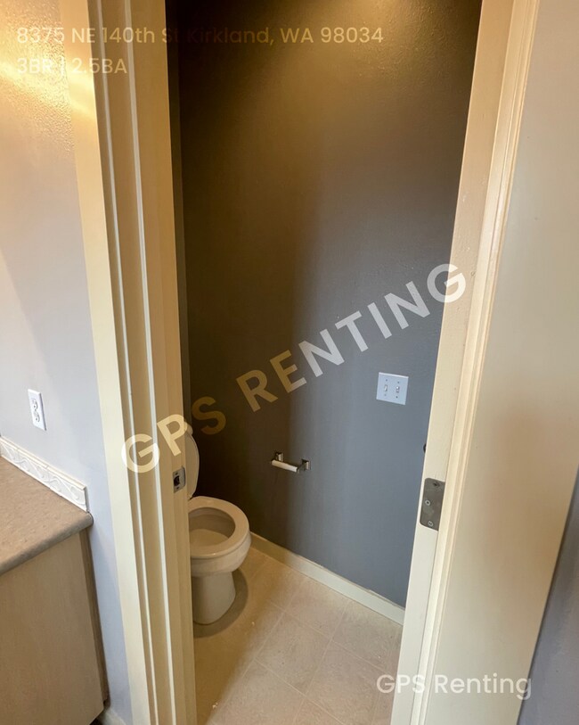 Building Photo - 8375 NE 140th St