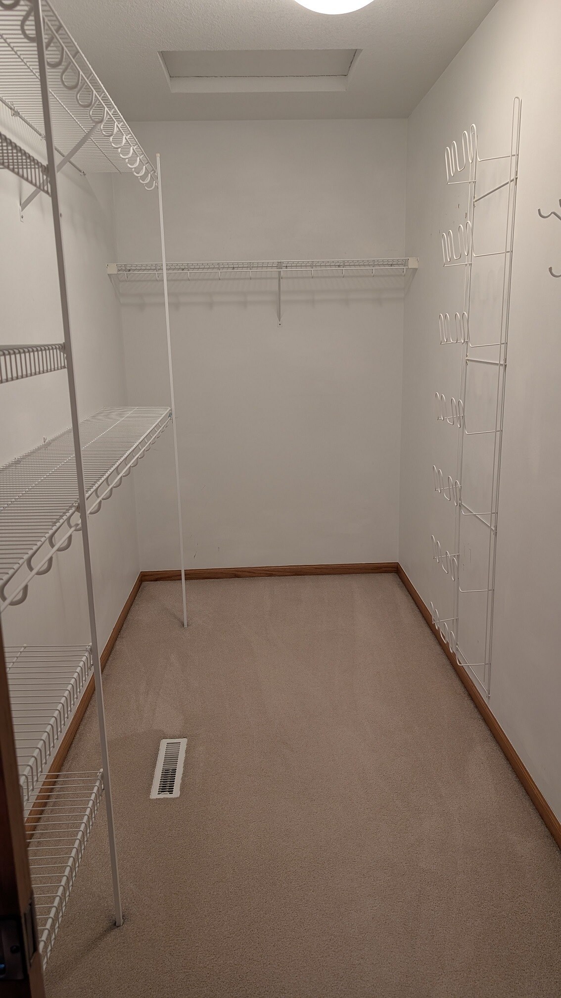 Walk-in closet - 2669 Kathleen Ln NE