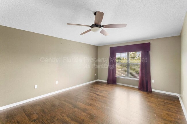 Building Photo - 4657 Willamette Cir