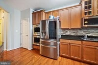 Building Photo - 944 Hall Station Dr