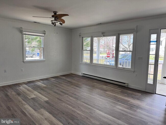 Building Photo - 2006 Stevens Dr