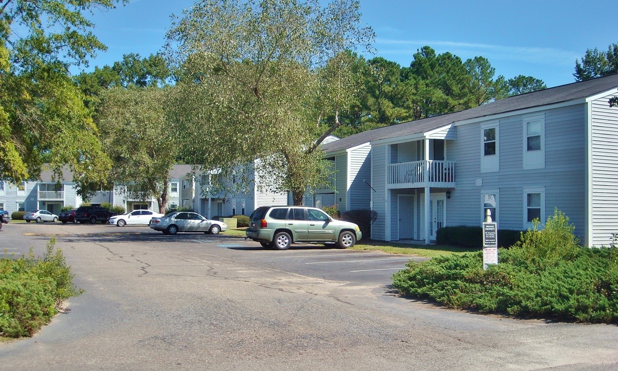 clyde court apartments florence sc