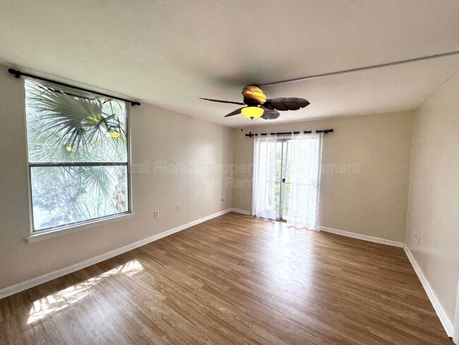 Building Photo - 514 Orange Dr