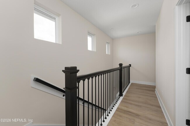 Building Photo - 16 Sewall Ln