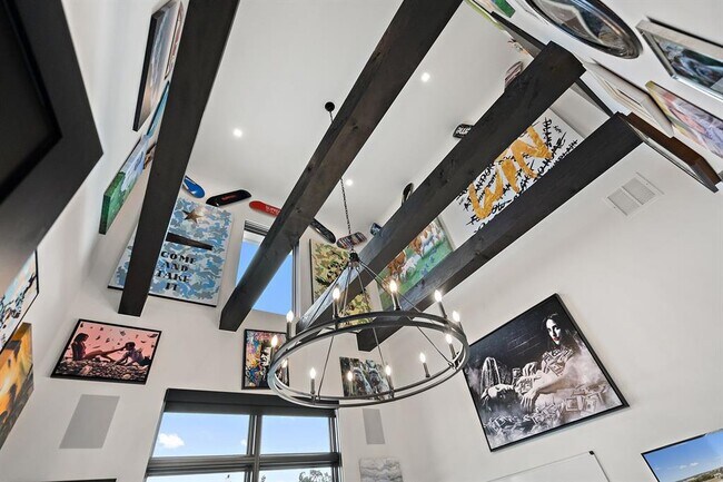 Building Photo - 5624 Sombria Ct