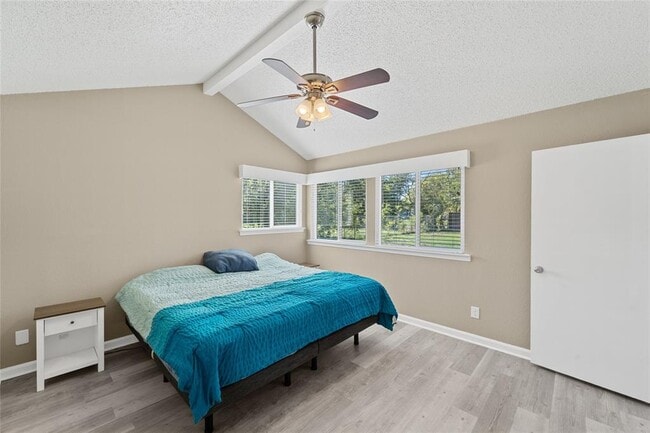 Building Photo - 13314 Briar Hollow Dr