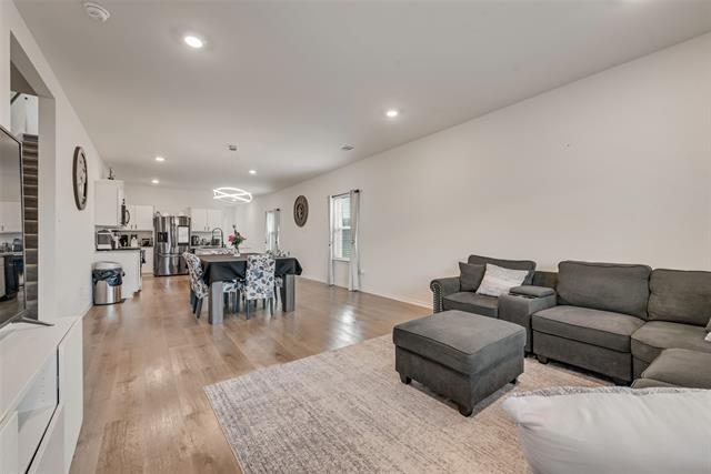 Building Photo - 1450 Canongate Dr