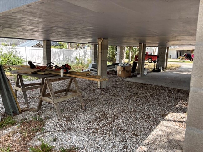 Building Photo - 716 Tropical Dr
