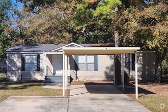 Building Photo - 30411 Red Alder Ct