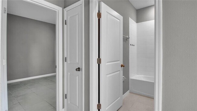 Building Photo - 5427 Flint Hills Dr