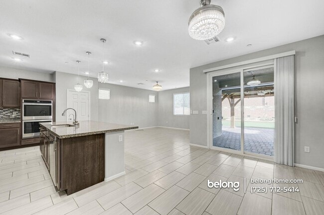 Building Photo - 653 Timberfalls Ln