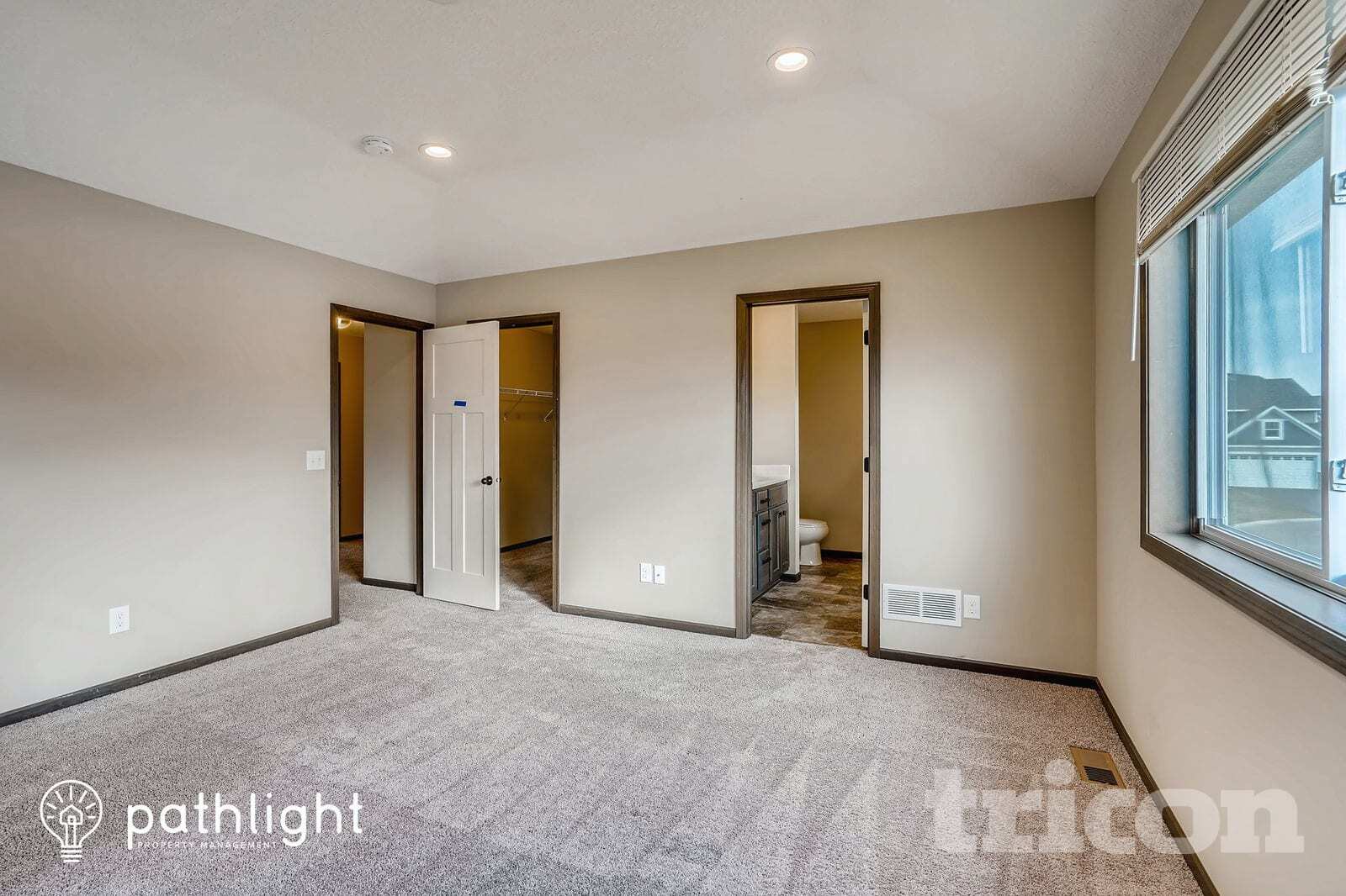 Building Photo - 16043 Estate Ln