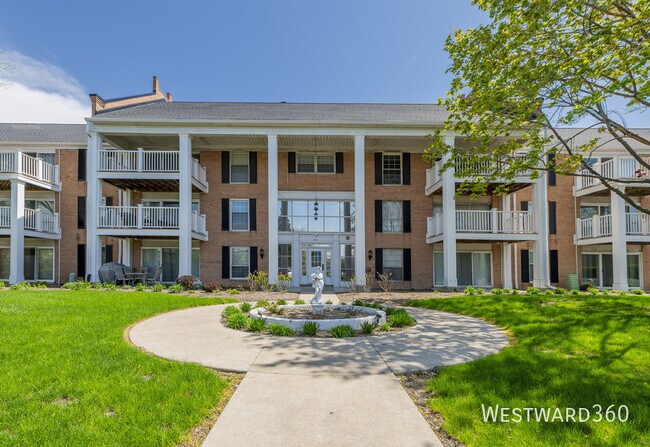 Building Photo - 5601 Carriage Way Dr