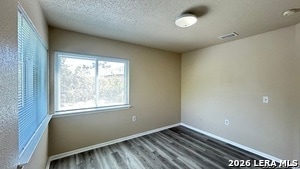 Building Photo - 2410 Gem Oak
