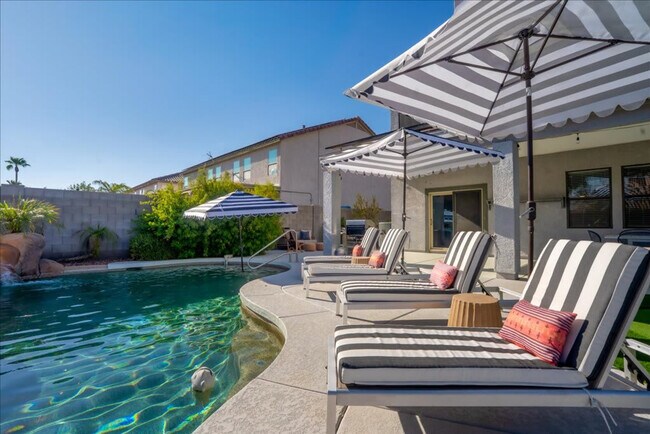 Building Photo - 10617 W Adela Dr.