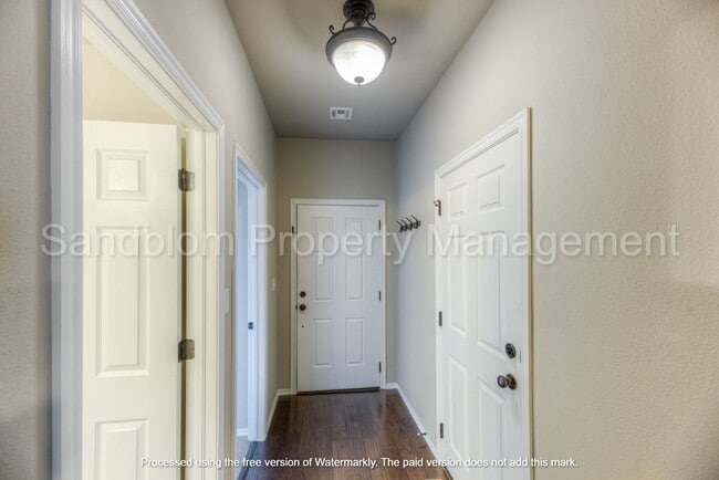 Building Photo - FOR LEASE | Jenks | 4 Bed, 2.5 Bath | $184...