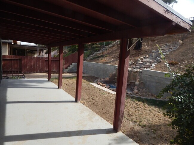 Building Photo - 27219 El Puente St