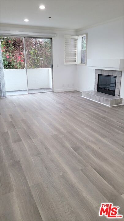 Building Photo - 1031 N Crescent Heights Blvd