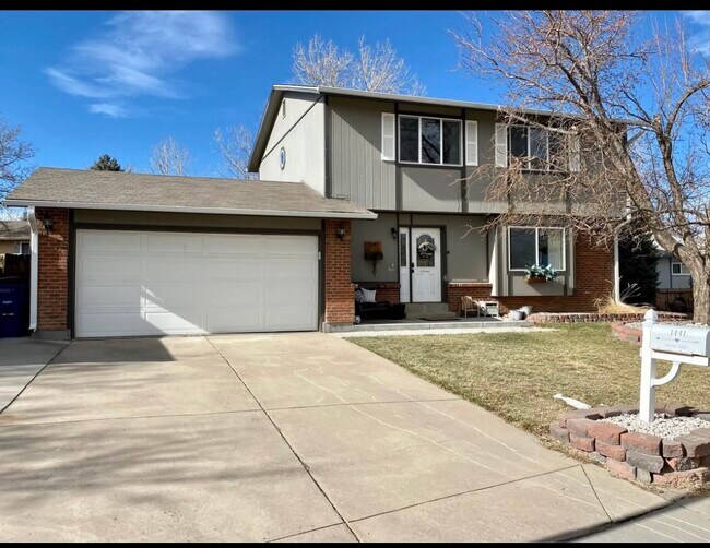 Primary Photo - 3441 Baron Ct