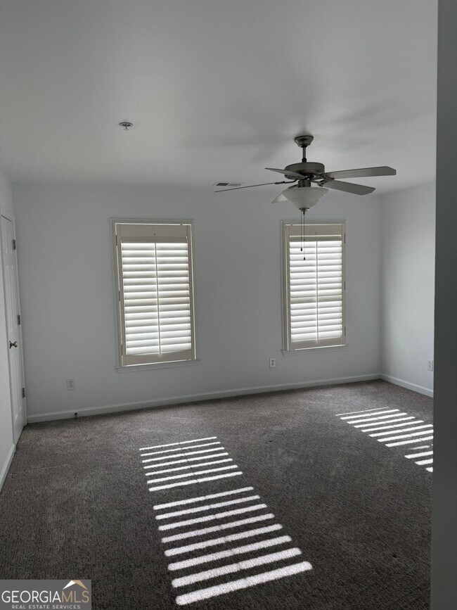 Building Photo - 4703 Legacy Cove Ln