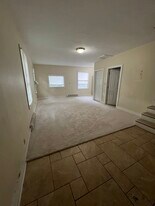 Building Photo - 1507 Jackson Ave