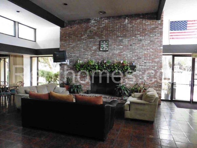Building Photo - Mission Valley, 6314 Friars Rd #315 - Bran...