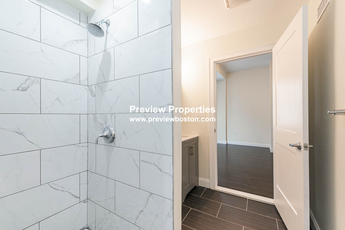 Building Photo - 5 Malvern Ter