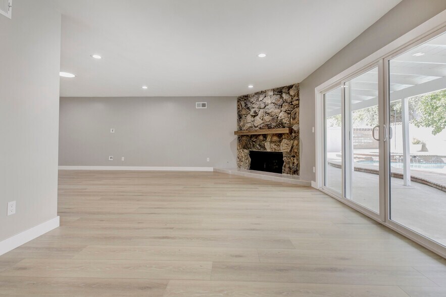 Building Photo - 20625 Lemarsh St