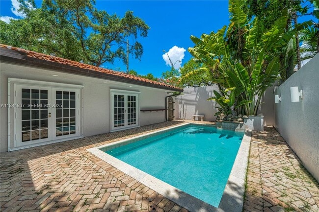 Building Photo - 1765 Wa Kee Na Dr