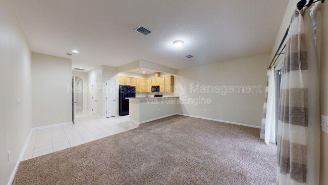 Building Photo - 13339 Solar Dr