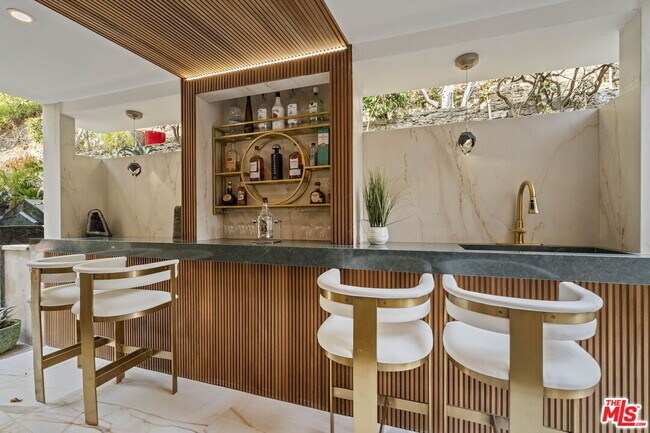 Building Photo - 9213 Warbler Way