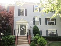 Building Photo - 7715 Inversham Dr
