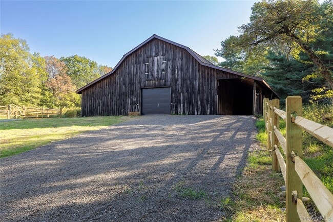 Building Photo - 119 Mt Laurel Rd