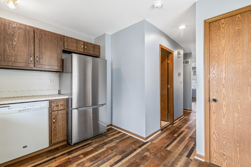 Building Photo - 394 Orient Ave