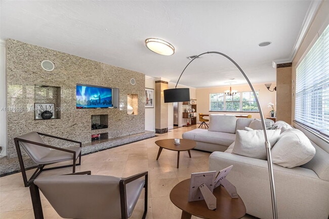 Building Photo - 14644 SW 83rd Pl