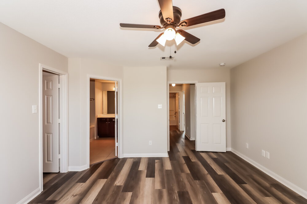 Building Photo - 6942 Garnet Trail Ln