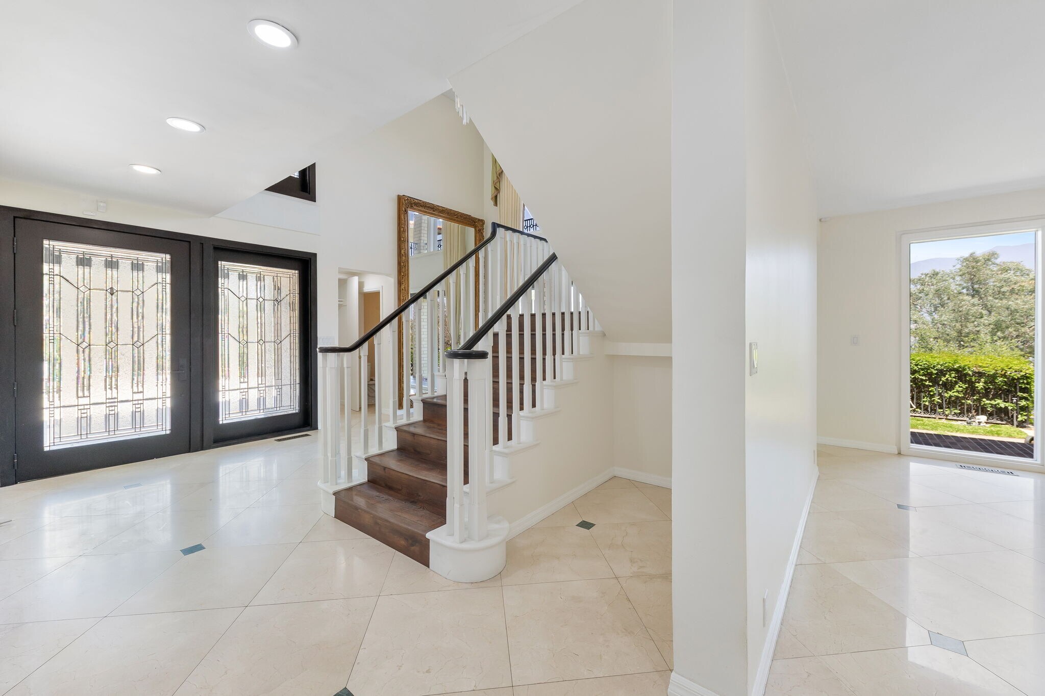 Building Photo - 540 Haverstock Rd