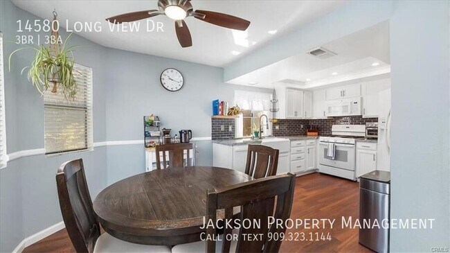 Building Photo - 14580 Long View Dr