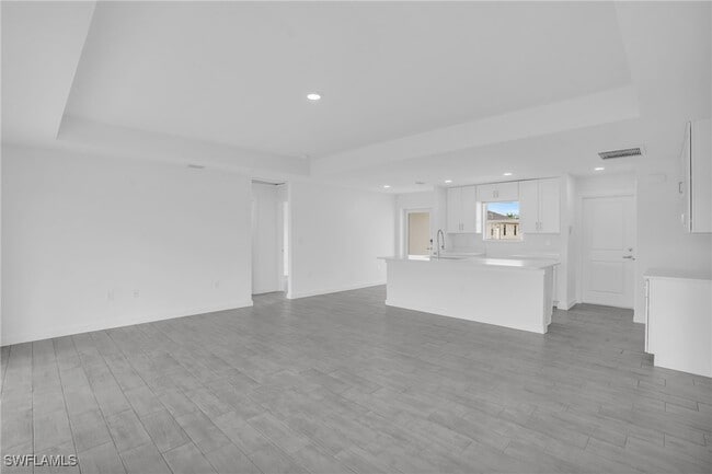 Building Photo - 2812 15th St SW